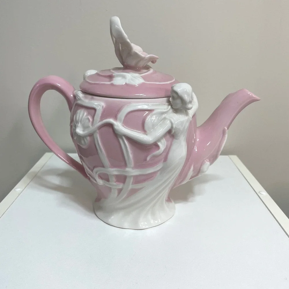 Pink Art Nouveau Lady Teapot Floral Lid Ceramic Decorative Tea Pot‎